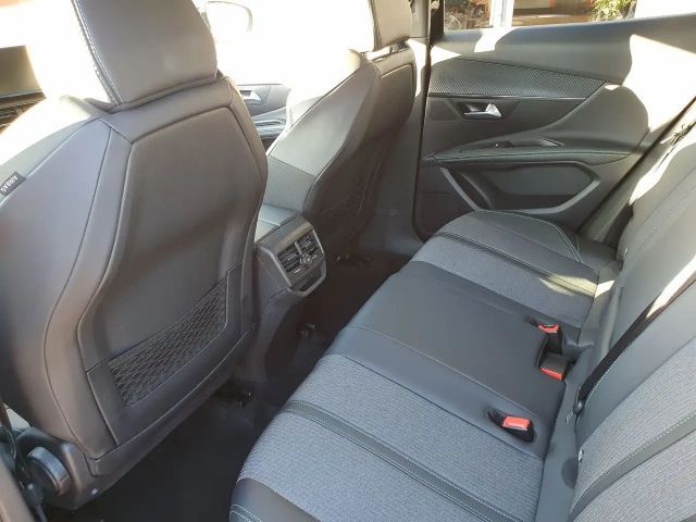 Peugeot 3008 Allure Pack EAT8