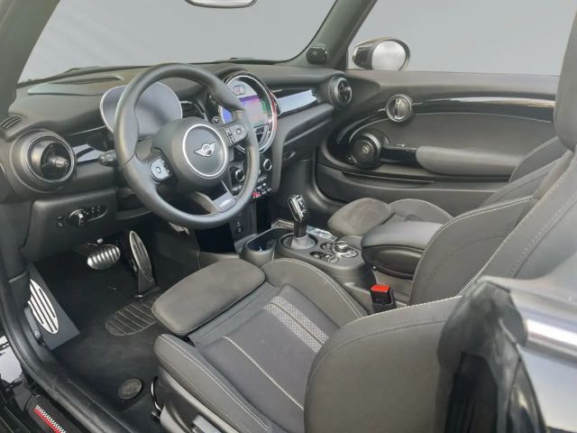 MINI John Cooper Works Cabrio JCW Trim/HUD/Navigation