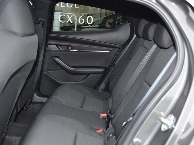 Mazda 3 2.5L SkyActiv e-Skyactiv