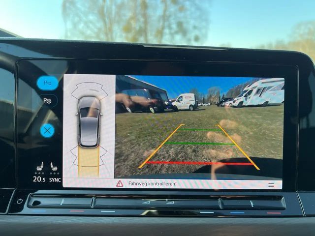 Volkswagen Golf 1.5 eTSI DSG Style