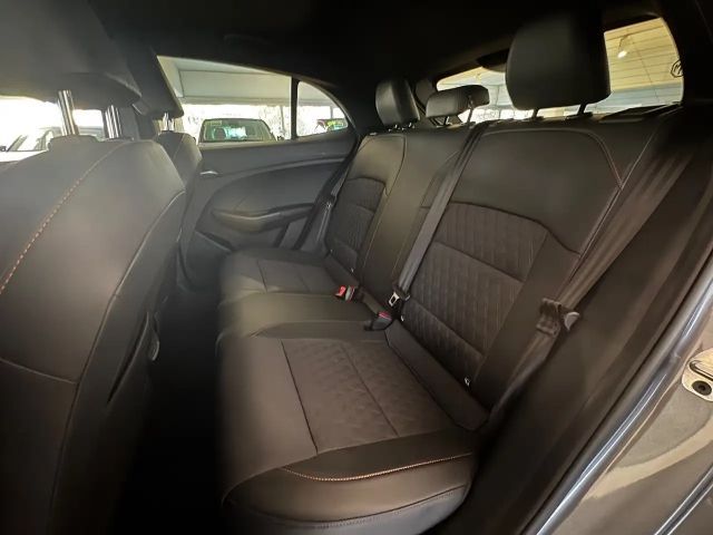 MG MG3 1.5 15 + W ACC+Navi+Fernlichtass.+Kam.