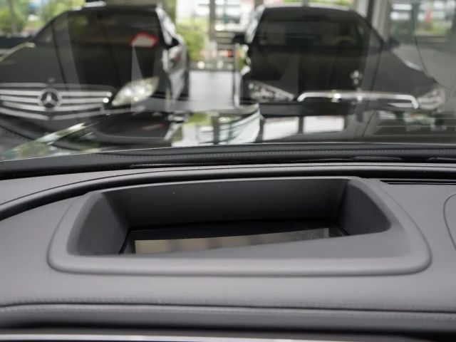 Mercedes-Benz GLC 300 AMG Line