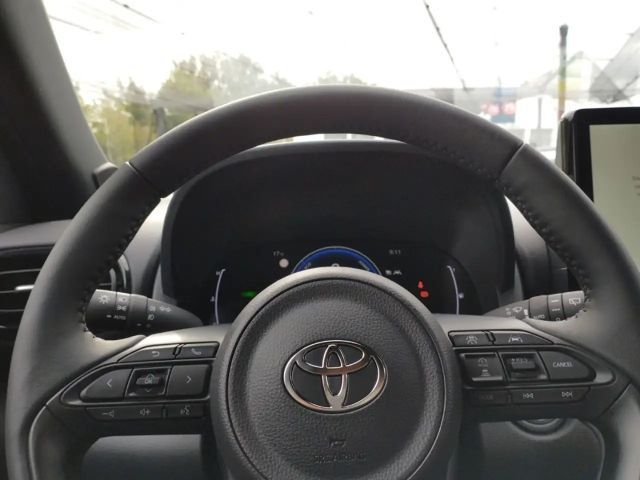 Toyota Yaris Cross 4x2