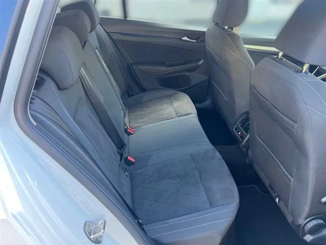 Volkswagen Golf 1.5 TSI Life