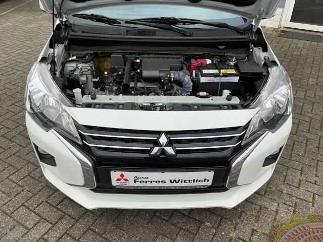 Mitsubishi Space Star Star