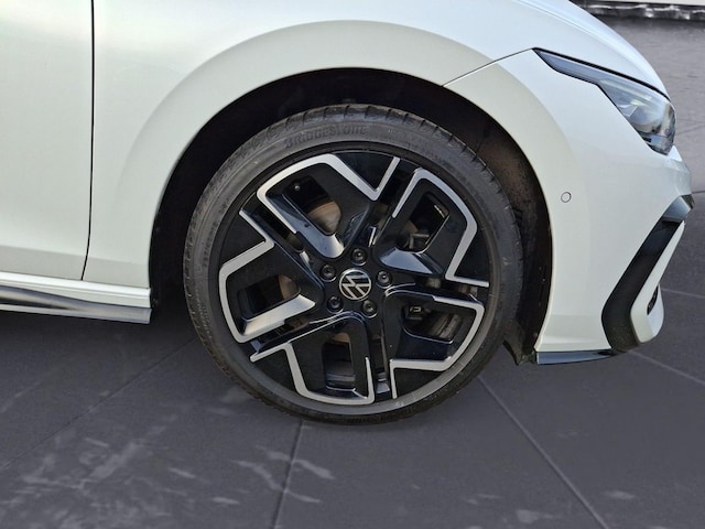 Volkswagen Golf 2.0 TDI DSG R-Line