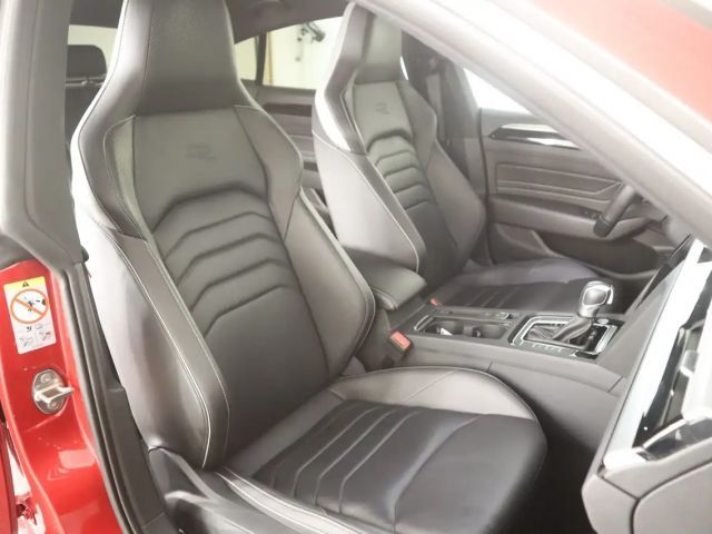 Volkswagen Arteon R-Line eHybrid