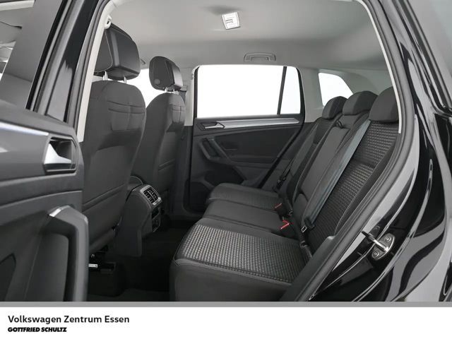 Volkswagen Tiguan Active TSI LED Navi R-Kamera Sitzhzg