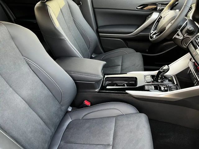 Mitsubishi Eclipse Cross 4WD PHEV