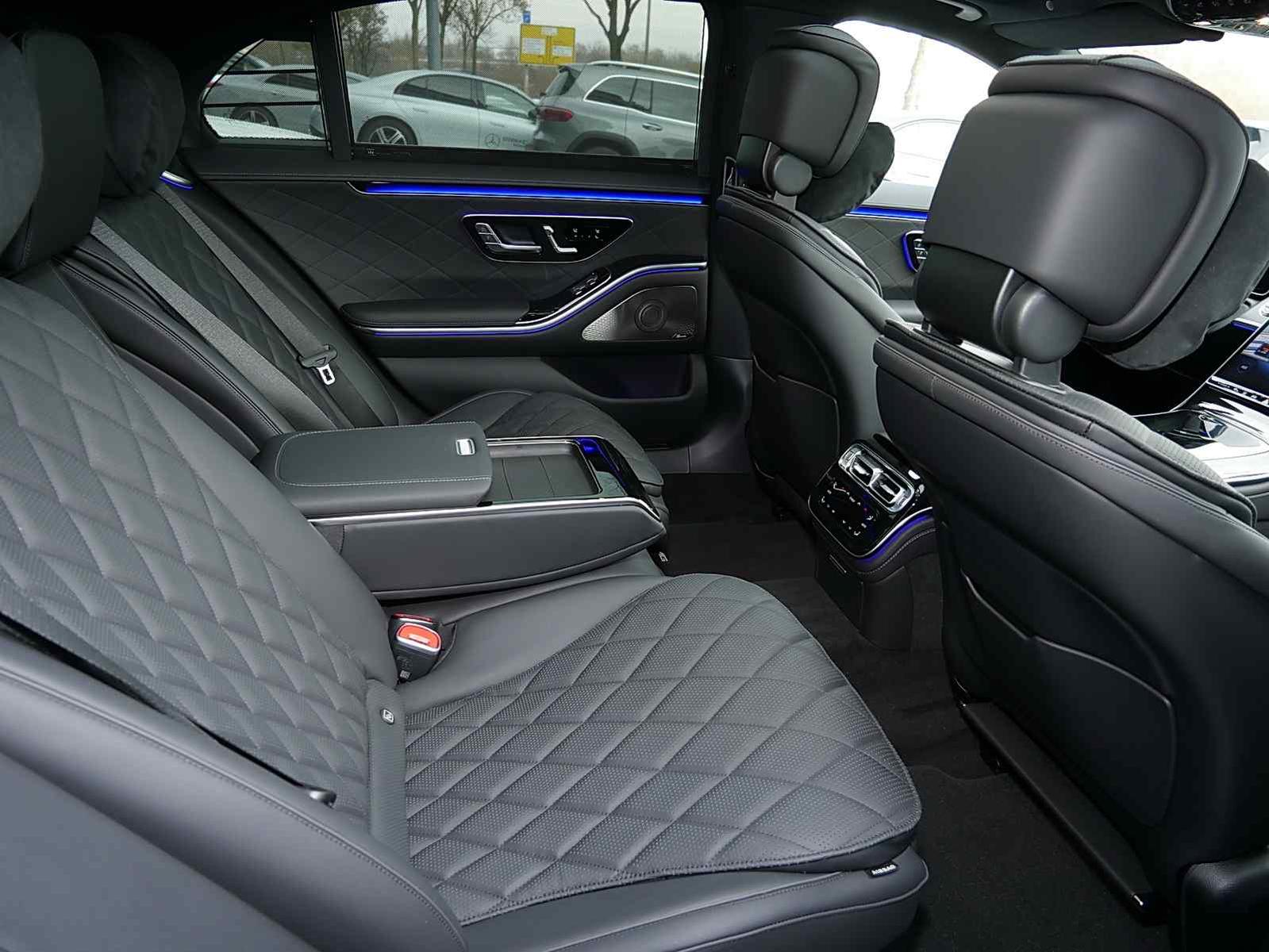 Mercedes-Benz S 450 4MATIC AMG Line Sedan