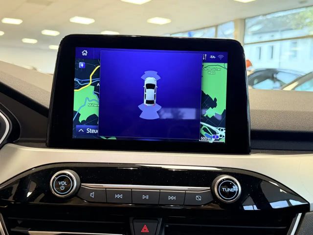 Ford Kuga Cool & Connect