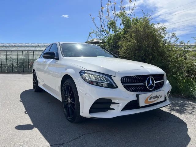 Mercedes-Benz C 200 4MATIC AMG Line Sedan