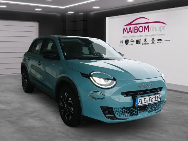 Fiat 600e Mild-Hybrid+Rückfahrkamera