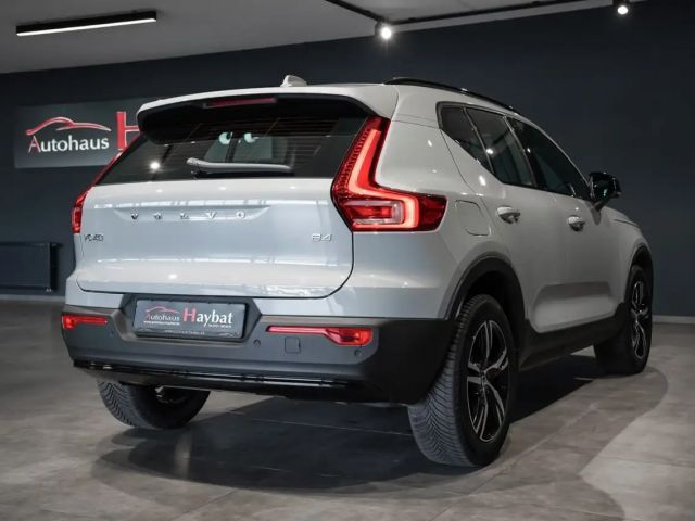 Volvo XC40 Dark Plus