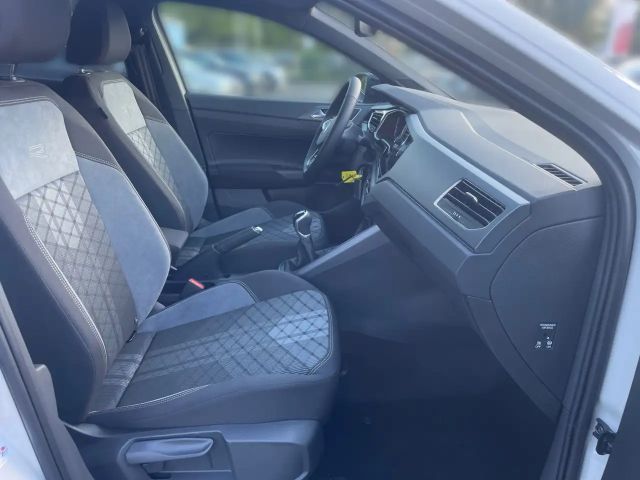 Volkswagen Taigo 1.0 TSI R-Line