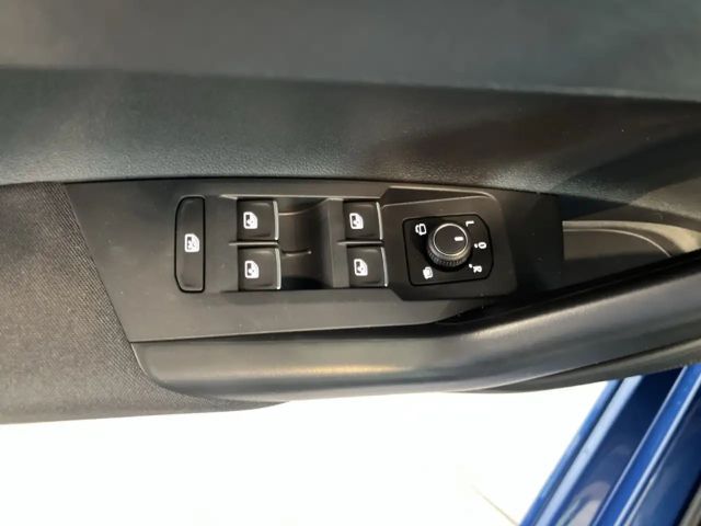 Volkswagen Polo 1.0 TSI Style