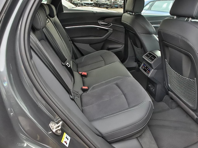 Audi Q8 e-tron 50 Quattro S-Line Sportback