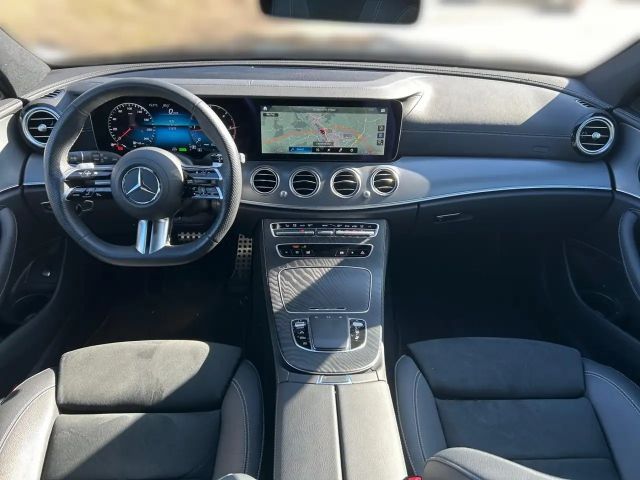 Mercedes-Benz E 220 AMG Line E 220 d Estate