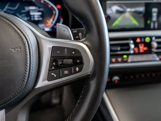 BMW 330 330d M-Sport Touring xDrive