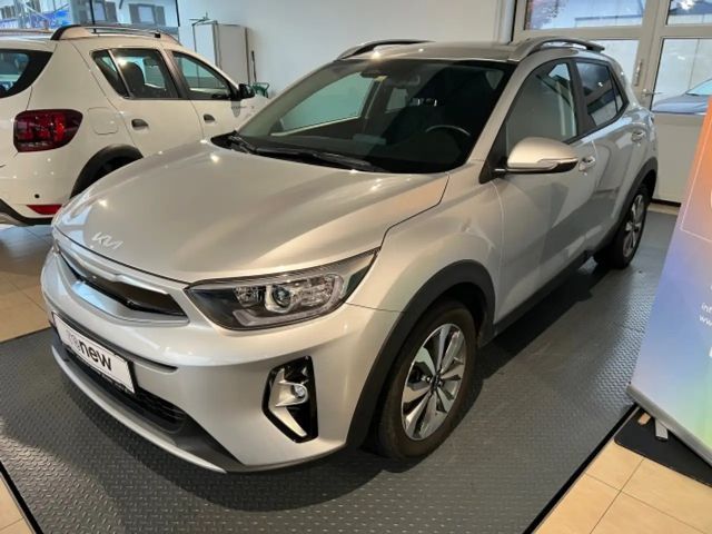Kia Stonic KIA Stonic Silber1,2