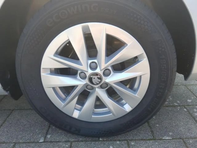 Skoda Fabia 1,0 MPI 59 kW130 Jahre Kamera, Alufelgen, Sitzh...