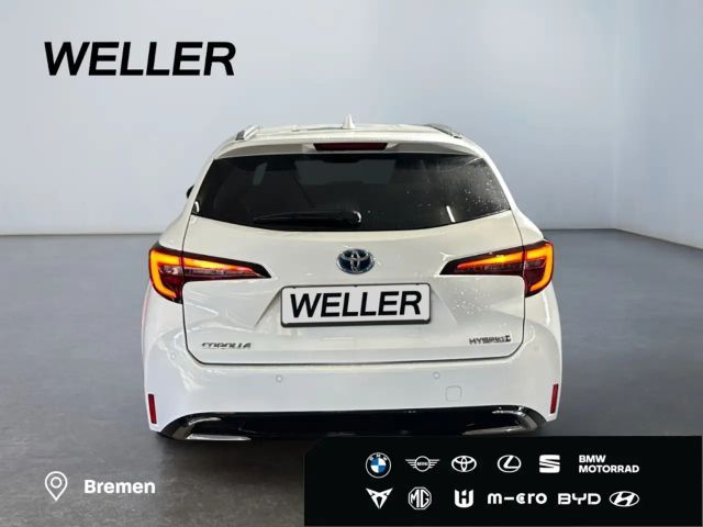 Toyota Corolla Hybride Team D