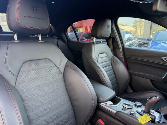 Alfa Romeo Giulia Q4