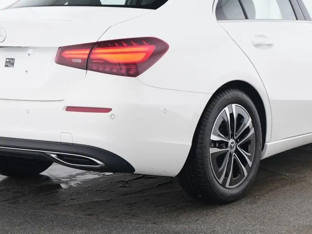 Mercedes-Benz A 200 Progressive