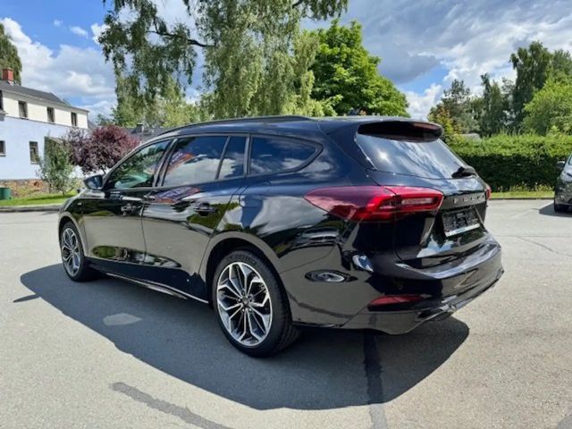 Ford Focus ST Line Wagon