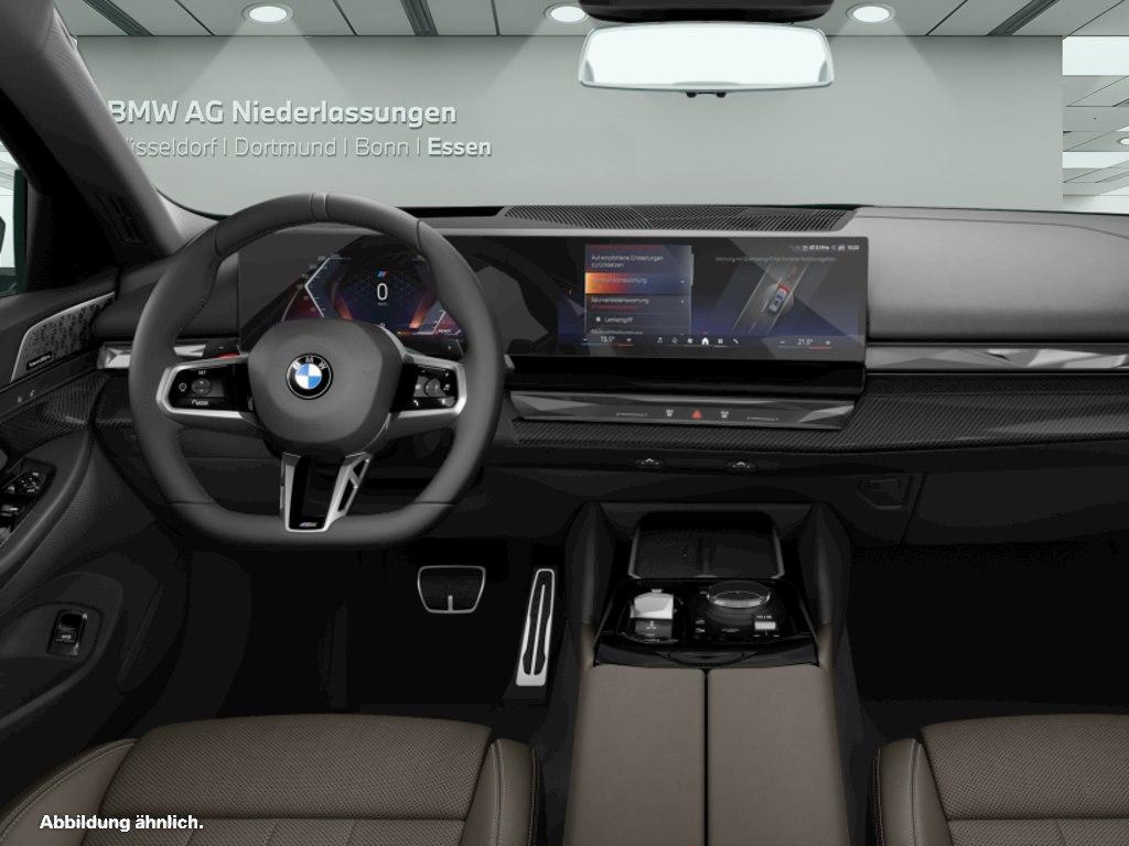 BMW 540 540d M-Sport Touring xDrive