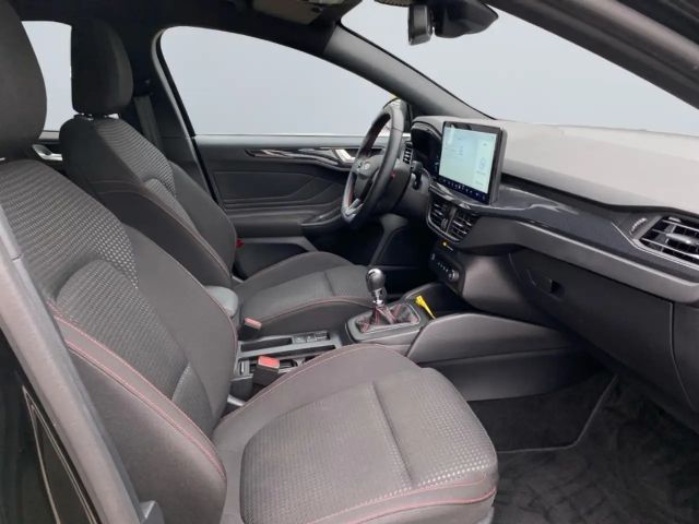 Ford Focus EcoBoost ST Line Wagon