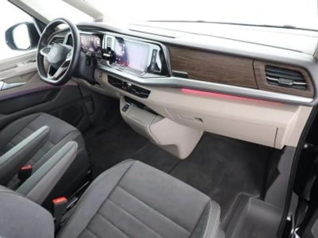 Volkswagen Multivan Lang Style T7