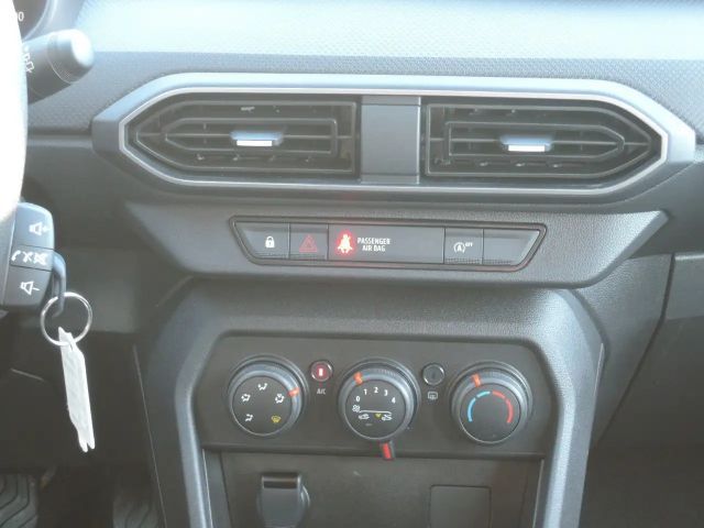 Dacia Sandero Essential