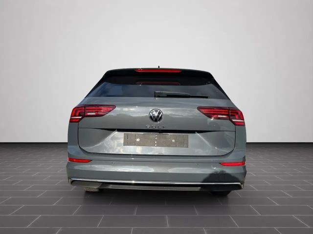 Volkswagen Golf 1.5 TSI Variant