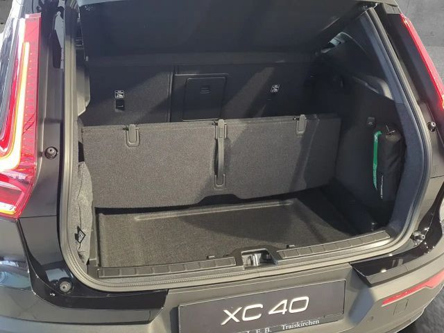 Volvo XC40 Plus