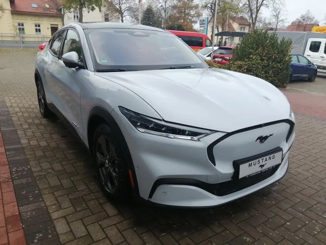 Ford Mustang Mach-E Basis+LED+Winter+Techno1+abn.AHK!