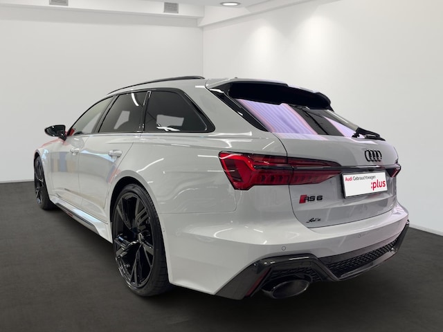 Audi RS6 Avant Quattro