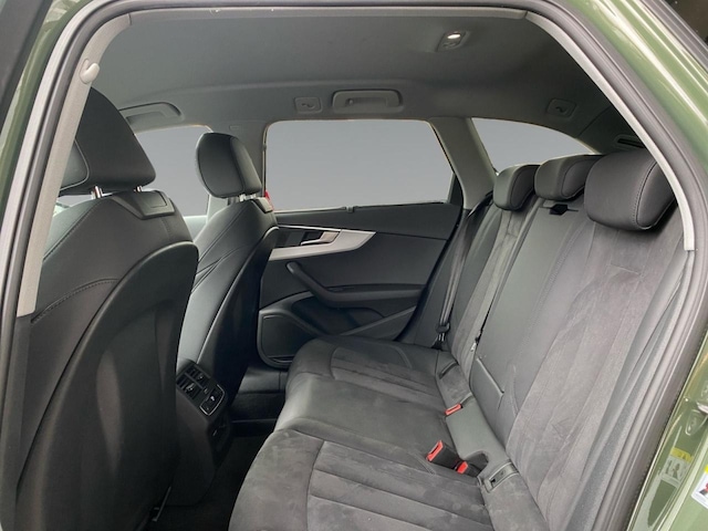 Audi A4 30 TDI Avant S-Tronic