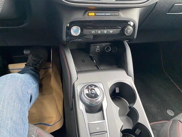 Ford Kuga 2.5 FHEV 4x4''ST-LINE''Kamera,LED-SW,Kamera