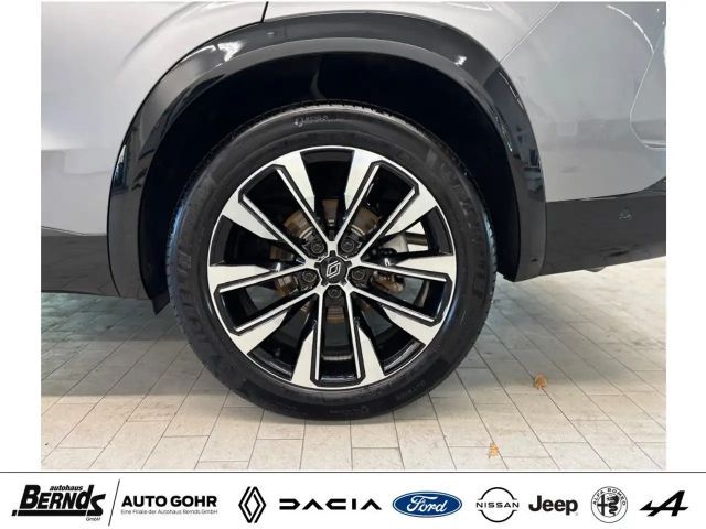 Renault Espace E-Tech Hybrid Techno