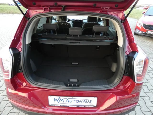 SsangYong Tivoli 2WD Quartz