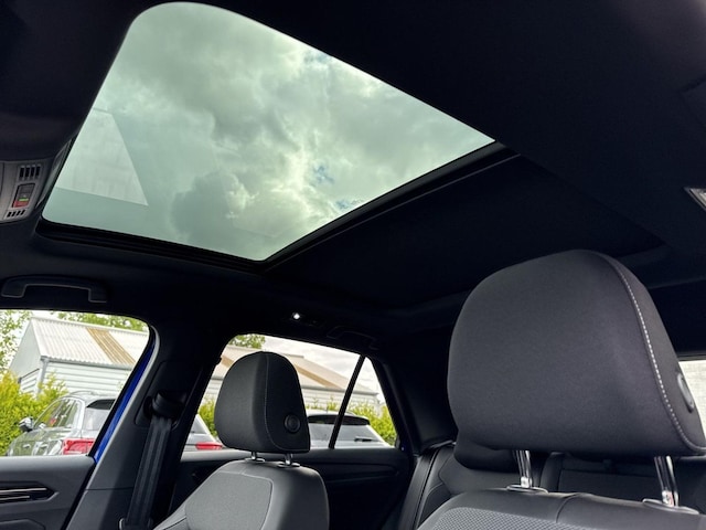 Volkswagen T-Roc IQ.Drive R-Line Style