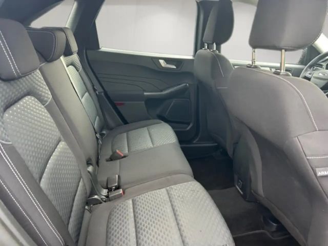 Ford Kuga Cool & Connect