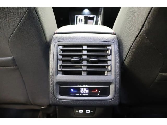 Volkswagen Golf 2.0 TSI DSG GTI Golf VIII