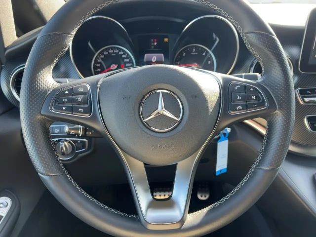 Mercedes-Benz V 300 4MATIC AMG Line V 300 d