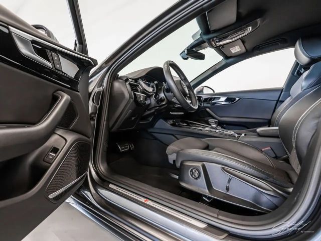 Audi A4 Avant S-Line