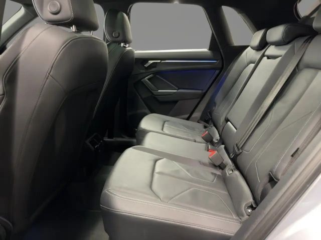 Audi Q3 45 e S tr. PDC LED NAVI VIRTUAL PANO
