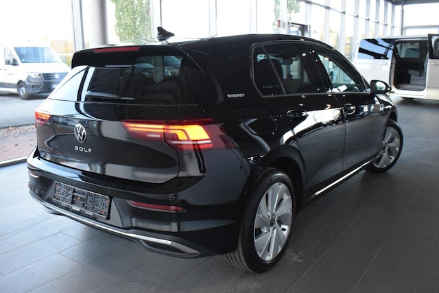 Volkswagen Golf Golf 8 ENERGY 1,5 l TSI NAVI LED KAMERA Klima