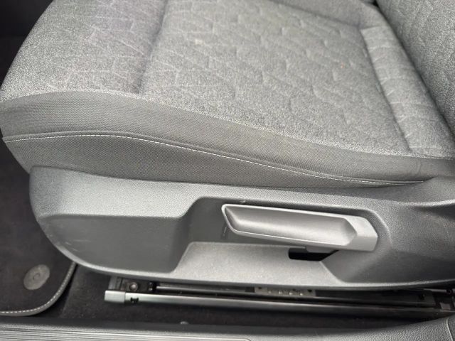 Volkswagen Golf 1.5 eTSI DSG Move