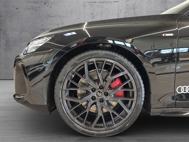 Audi A6 Avant Quattro S-Tronic